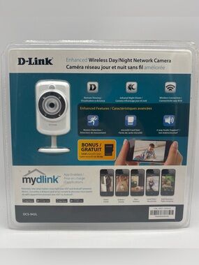 D-Link Enhanced Wireless Day/Night Network Camera DCS-942L New Sealed